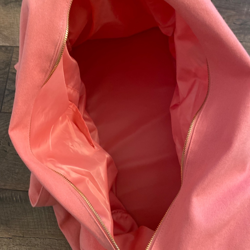 Pink duffel bag - Picture 8 of 8